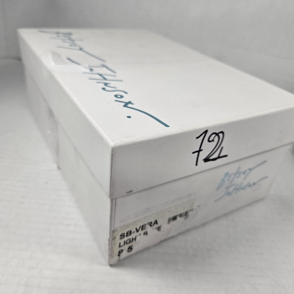 Betsey Johnson Vera Wedding Glittering Light Blue Silver 4 " Heels Size 8.5 - Picture 10 of 10